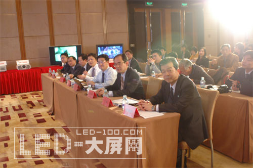 늙C2010ȴĻƴƷlھ_