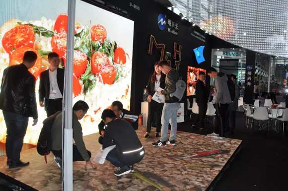 LEDCHINA 2019 չֱdWҫǈ
