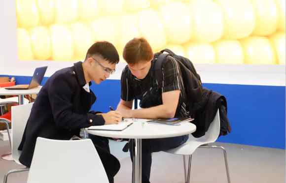 2019LED Chinaȼչ {ҕӍСg@ʾի@Mò